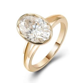 Magnificent VVS Moissanite 4CT Oval Cut Ring