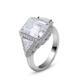 Dazzling 5.5CT White Gold Moissanite Ring
