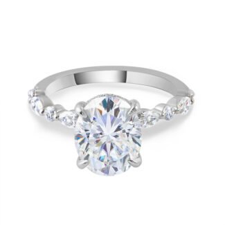Luxury Oval Moissanite Cluster Ring