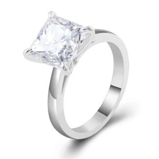 Dazzling White Gold 4.5CT Princess Cut VVS Moissanite Ring